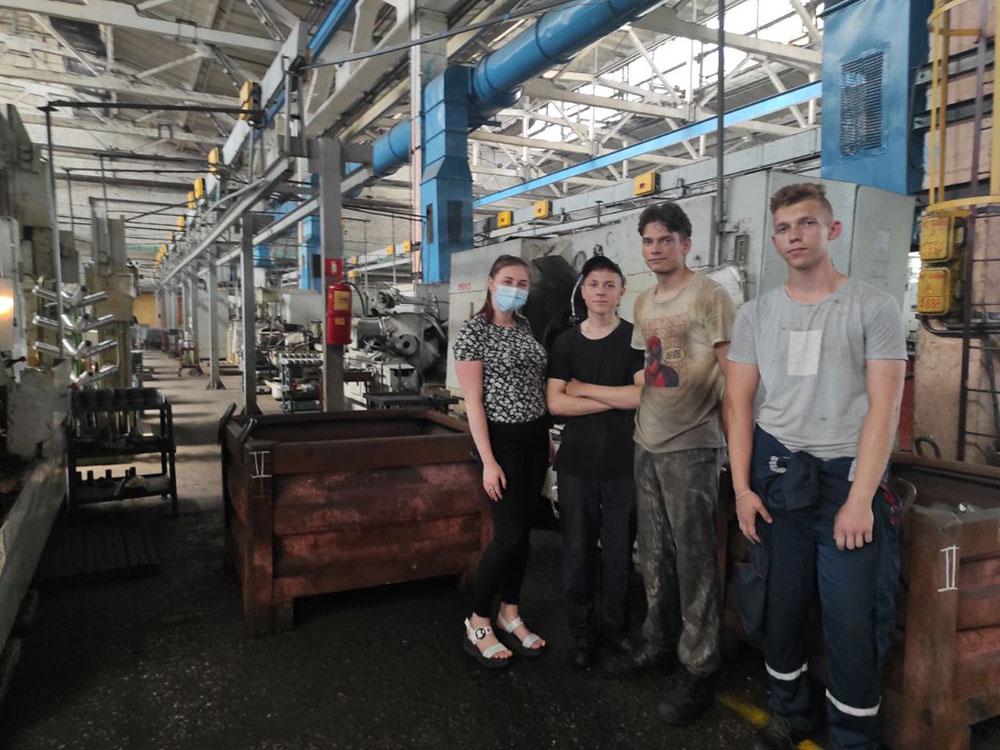 отряд "имени Героя Советского Союза И.А. Воробьева", который осуществляет свою деятельность на заводе ОАО "МЗШ"