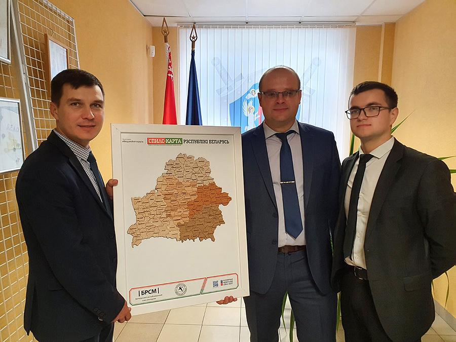 Минские следователи поучаствовали в турнире по скоростному сбору спилс-карты страны