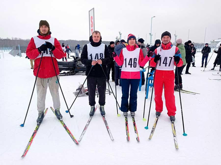 Спартакиада Минской городской организации Белорусского профсоюза работников местной промышленности и коммунально-бытовых предприятий стартовала лыжным забегом