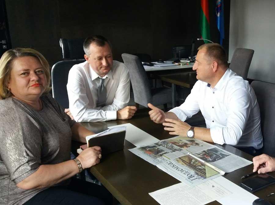 ВОПРОСЫ ЗАНЯТОСТИ, ПРОБЛЕМНЫЕ МОМЕНТЫ УБОРОЧНОЙ КАМПАНИИ И УЧАСТИЕ СТУДОТРЯДОВ ОБСУДИЛИ В УП «МИНСКМЕТРОСТРОЙ»