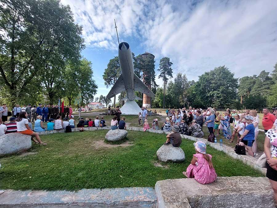 Крылатый символ микрорайона Степянка отметил 40-летие!