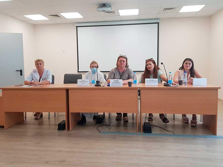 В трудовом коллективе УЗ "9-я детская поликлиника Партизанского района г.Минска" 23 августа 2022 года состоялась диалоговая площадка на тему: "Благосостояние семьи-благосостояние общества"