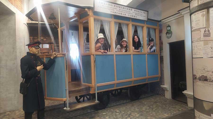 В рамках акции «Лето - пора активная» сегодня у детей и подростков был День музеев