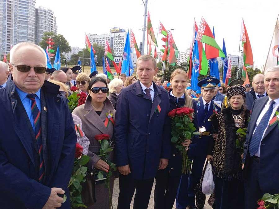 Торжественное мероприятие на Стеле «Минск — город-герой»