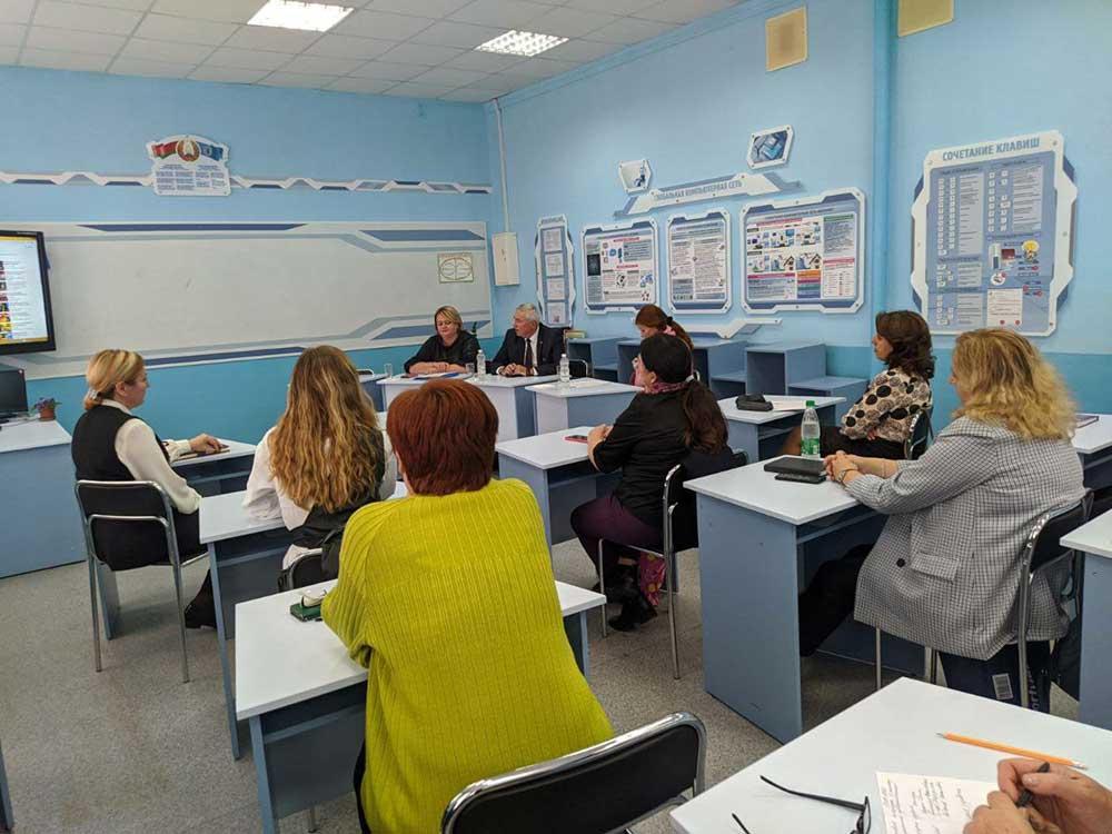 На базе СШ22 состоялась диалоговая площадка 