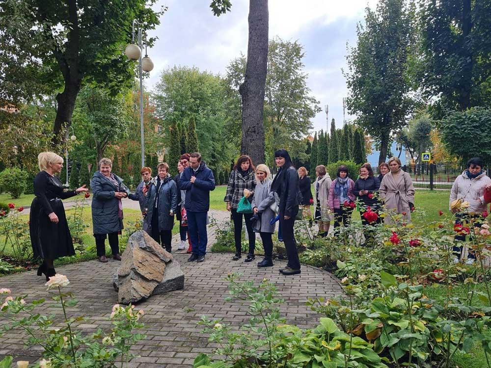 ГУО «Гимназия №5 г. Минска имени Героев встречи на Эльбе» принимала в гостях делегацию руководящих работников системы образования Ломоносовского муниципального района Ленинградской области Российской Федерации