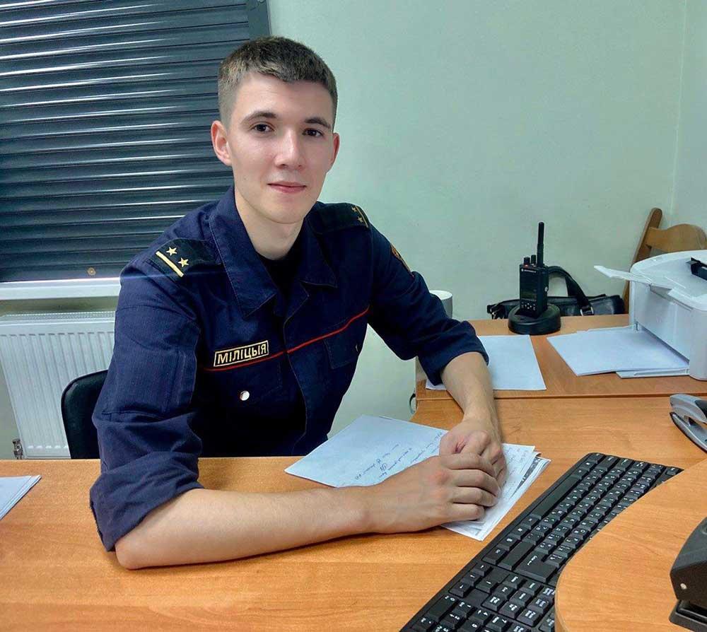 Участковые инспекторы милиции по средам ведут прием граждан во всех пунктах охраны правопорядка