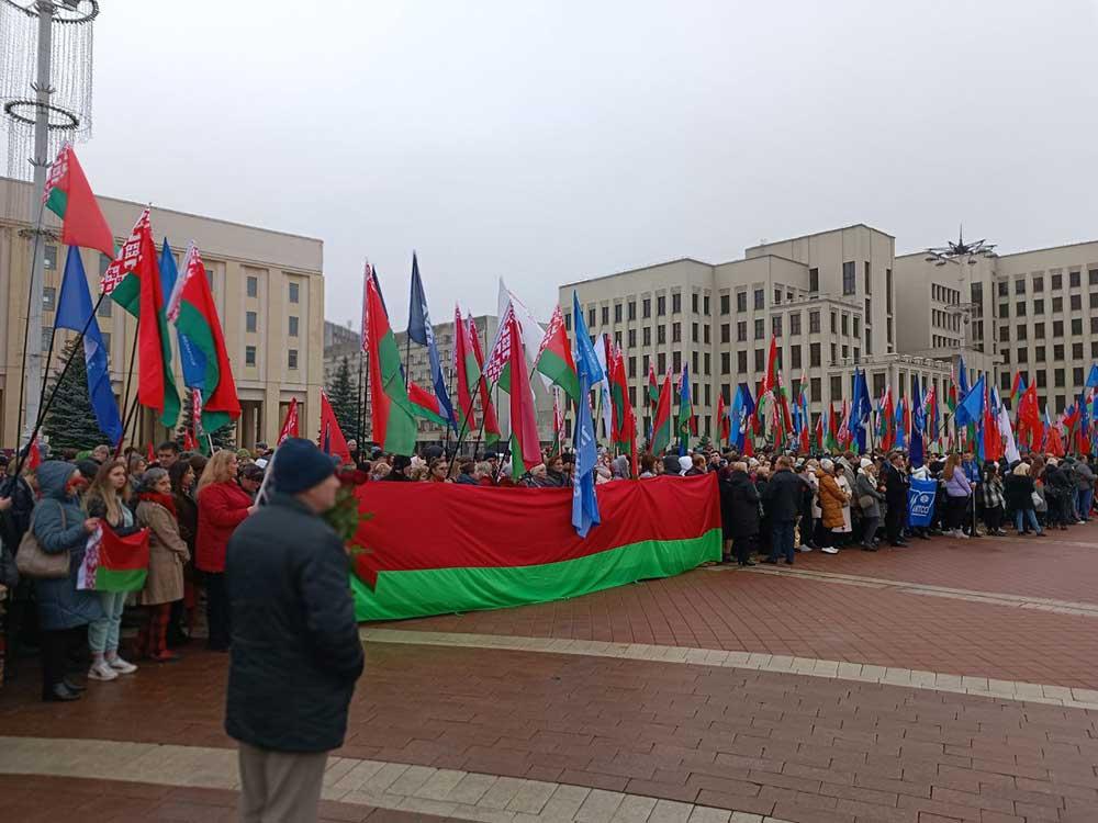 День Октябрьской революции!!!