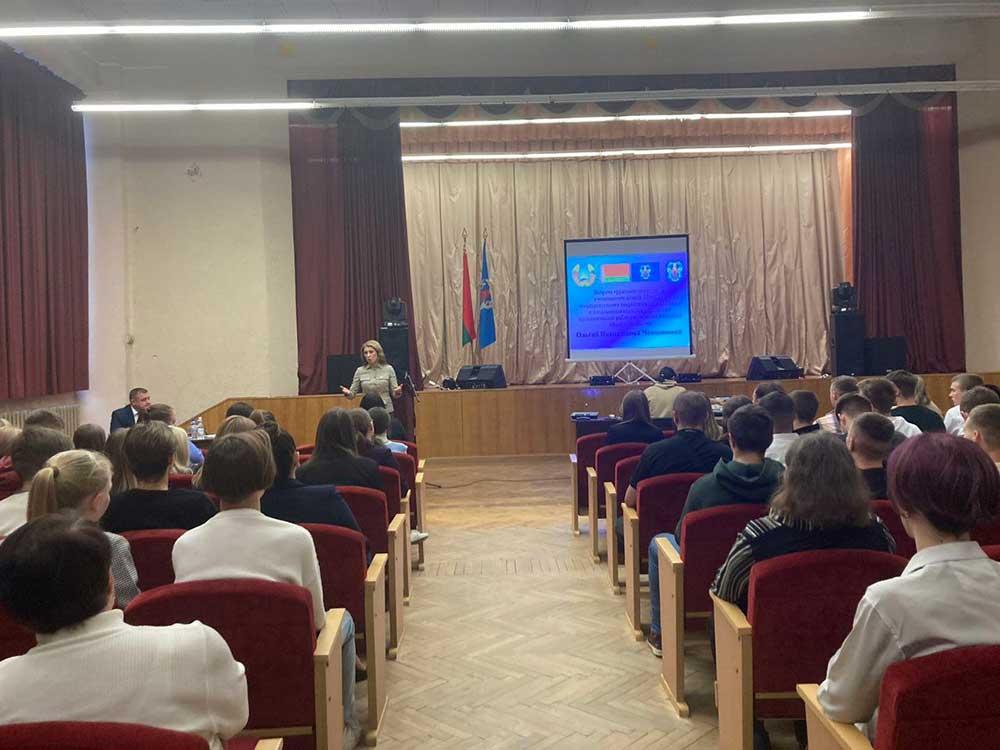 23 ноября 2022 в Минском государственном энергетическом колледже состоялась встреча начальника главного управления идеологической работы и по делам молодежи Мингорисполкома  Ольги Николаевны Чемодановой с трудовым коллективом и учащимися