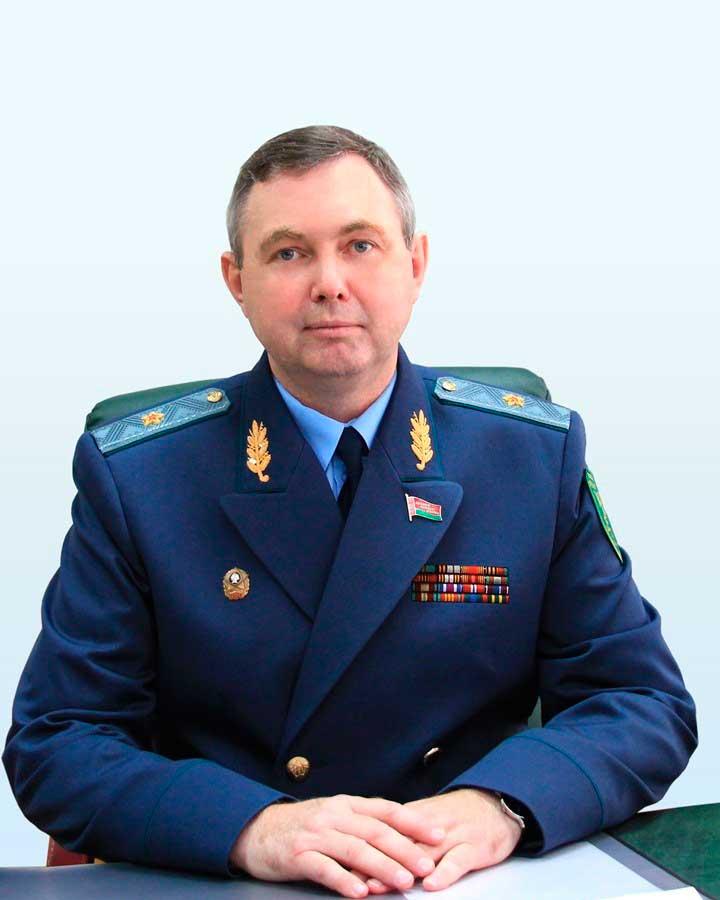 Личный прием граждан проведет сенатор, начальник Оперативной таможни Феликс Яшков