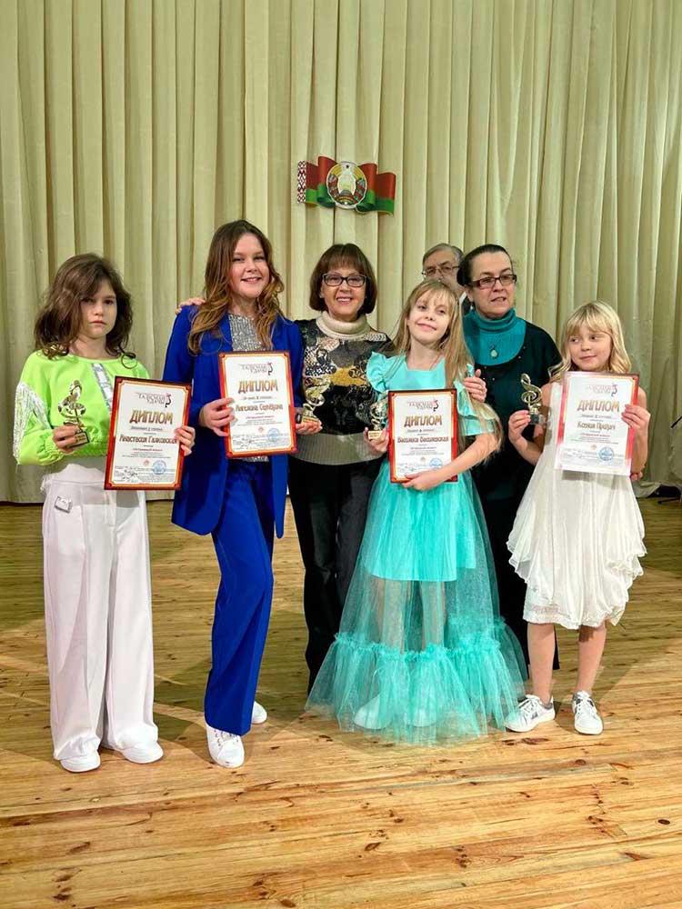 Поздравляем учащихся #Гимназия5 с успешным участием в VI открытом республиканском творческом фестивале-конкурсе «Талисман удачи»