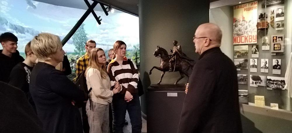 ИСТОРИЮ ЗНАЙ-МУЗЕЙ ПОСЕЩАЙ! ️