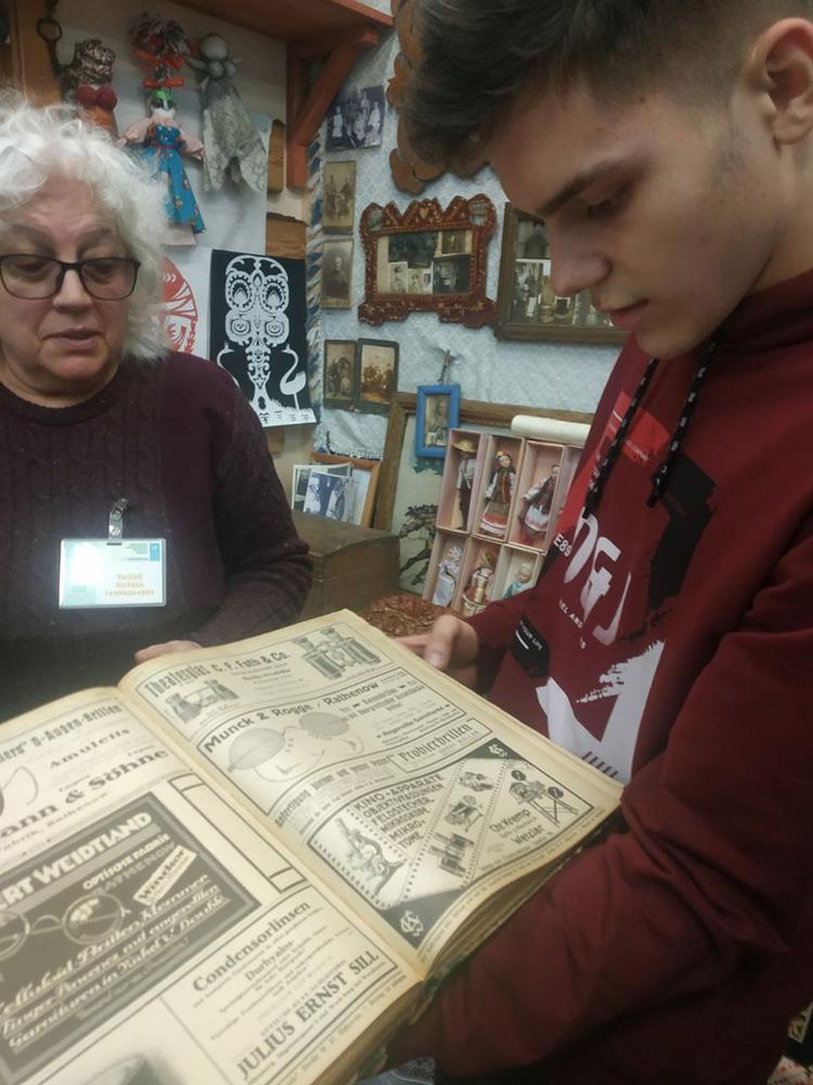 21 февраля в Международный день родного языка учащиеся первого курса отделения "Тепловые электрические станции" Минского государственного энергетического колледжа посетили ГУО "Виктория"