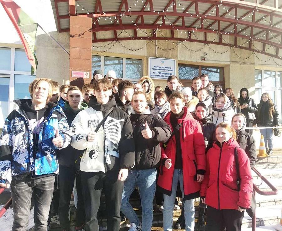 Школой предпринимателей инкубатора малого предпринимательства КУП «Молодежная социальная служба» проводятся мероприятия, нацеленные на оказание профориентационной поддержки учащимся