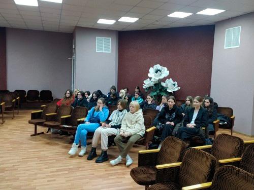 27.02.2023г. на базе УЗ «14-я центральная районная поликлиника» состоялась встреча детского гинеколога с подростками по профилактике ИППП/ВИЧ/СПИД