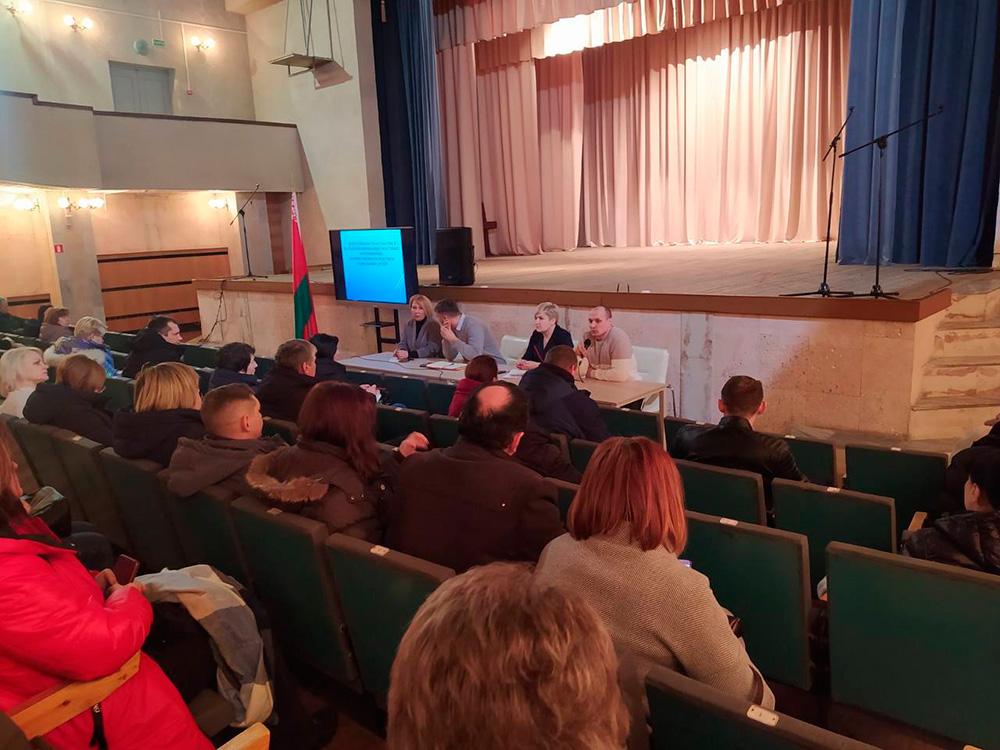 4 марта в филиале КСТМиА УО РИПО состоялось родительское собрание по теме "Ответственность за участие в несанкционированных массовых мероприятиях"