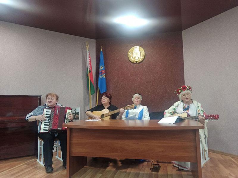 29 сентября в актовом зале "Заботливой поликлиники" №14 состоялась встреча с представителями "Золотого возраста" нашего района