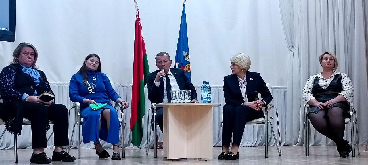 Как жить и радоваться, или лайфхаки для жизни от главы администрации района