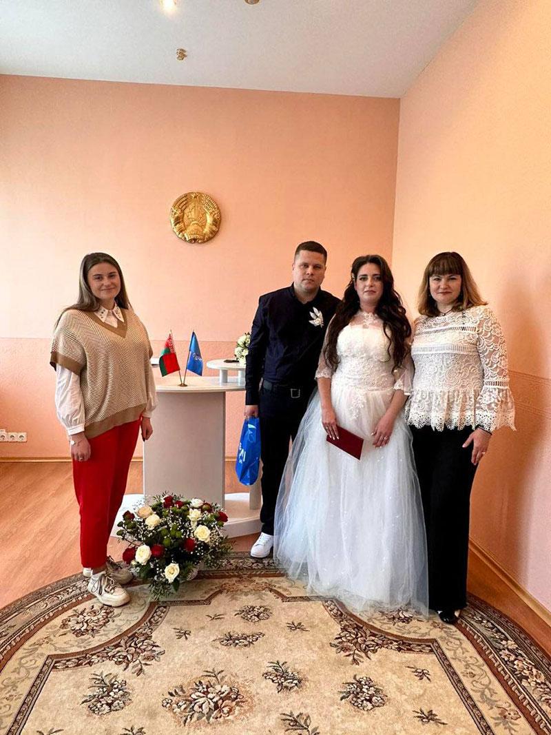 Поздравления молодой семье