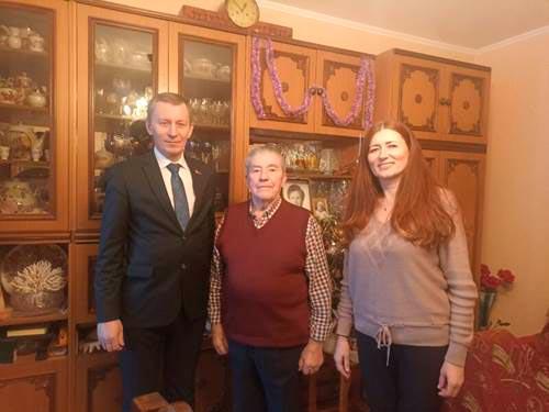 В Беларуси продолжается республиканская благотворительная акция для пожилых «От всей души»