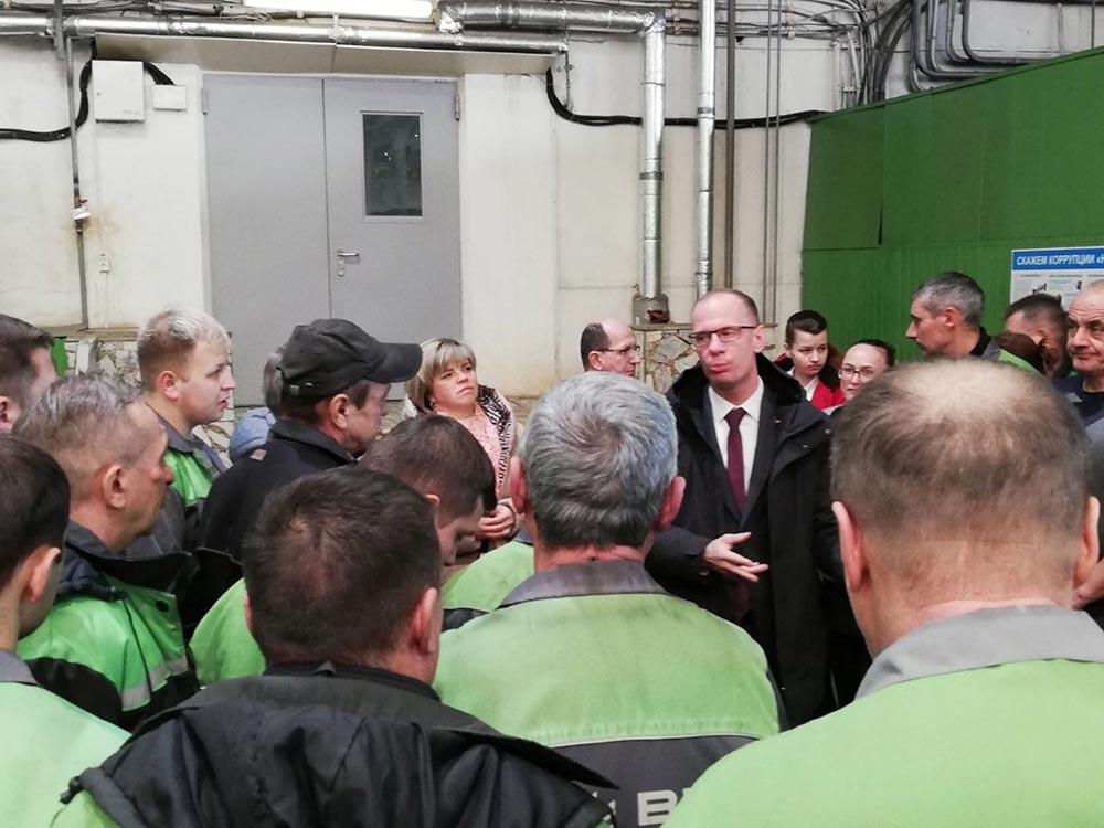 17 января на производственной площадке агрегатно-механического цеха состоялась встреча с первым заместителем главы администрации Партизанского района г.Минска Капитаном Денисом Викторовичем